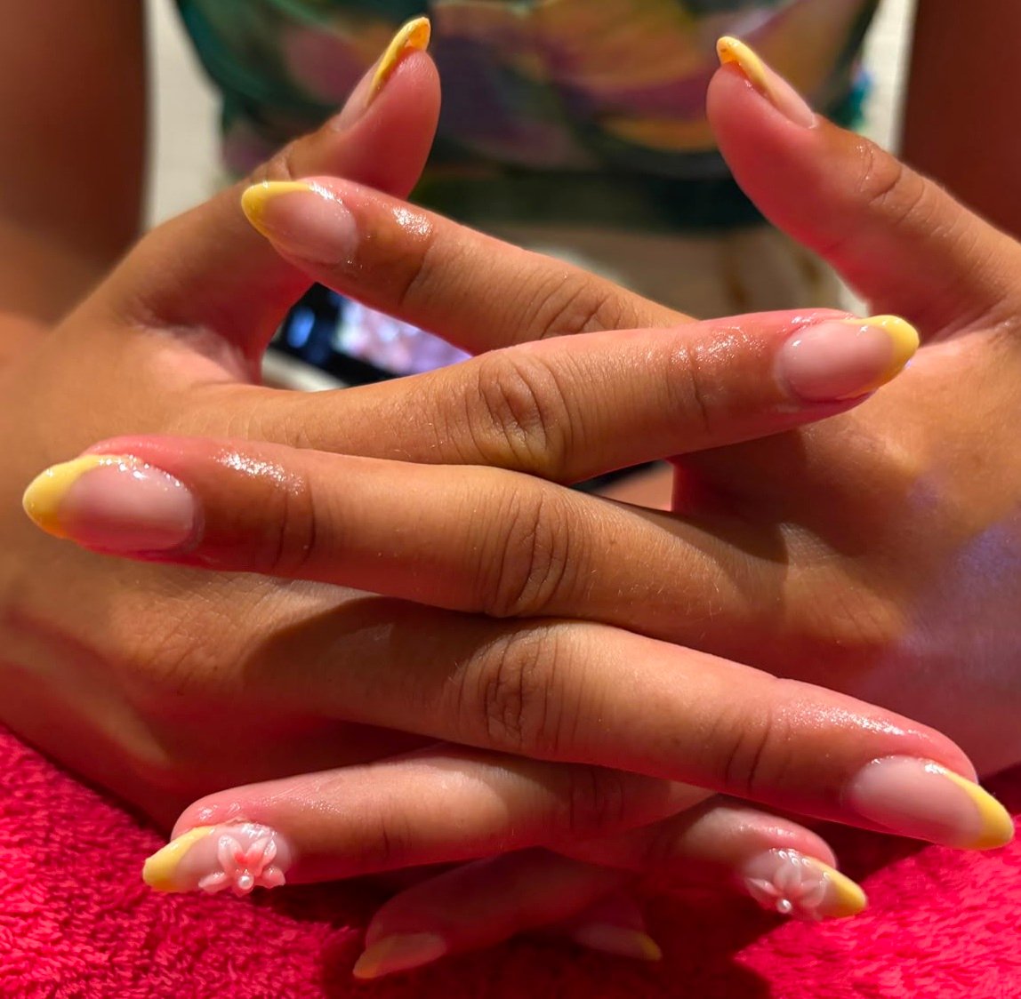 Floral nail art
